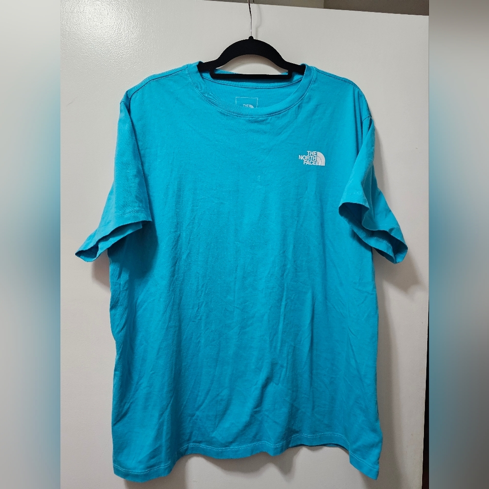 Women's Plus Size North Face Short Sleeve Tee. "Never Stop Exploring". Size XXL.